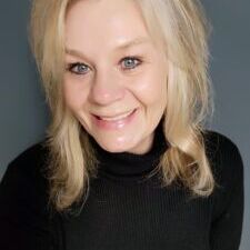 Crystal Evans Headshot Updated 5-22